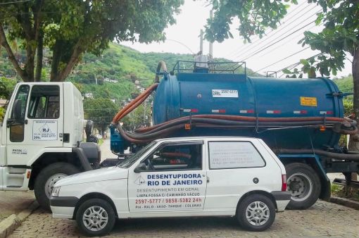 Desentupimento com caminhão Sewer Jet - Desentupidora Rio de Janeiro